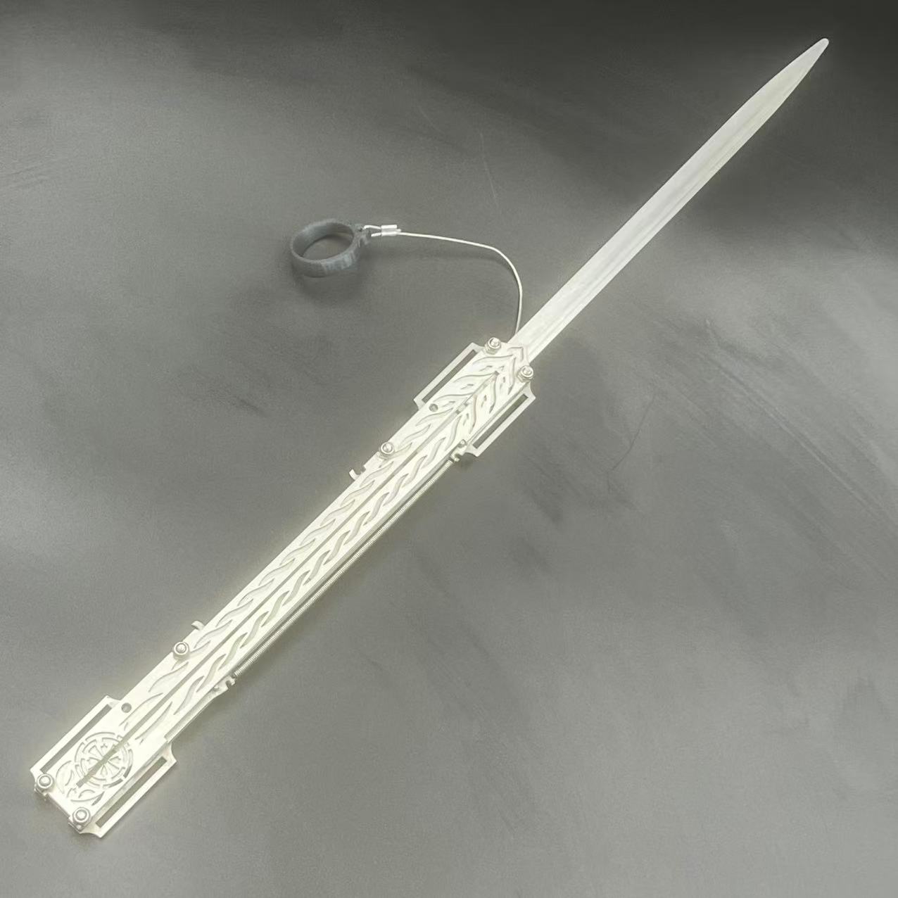 Men Accessories Unique - Volwassen Halloween Prop roestvrijstalen elastische mouwzwaard