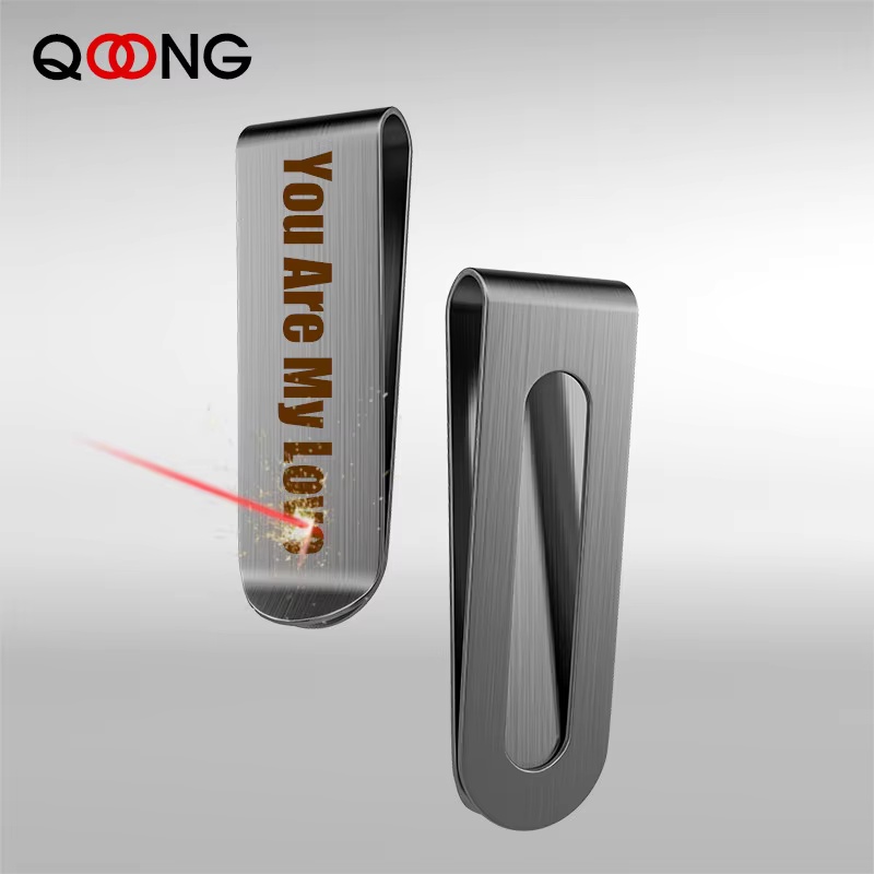 Aangepaste belettering 2 stijl - Money Clip Slim recensie en prijs