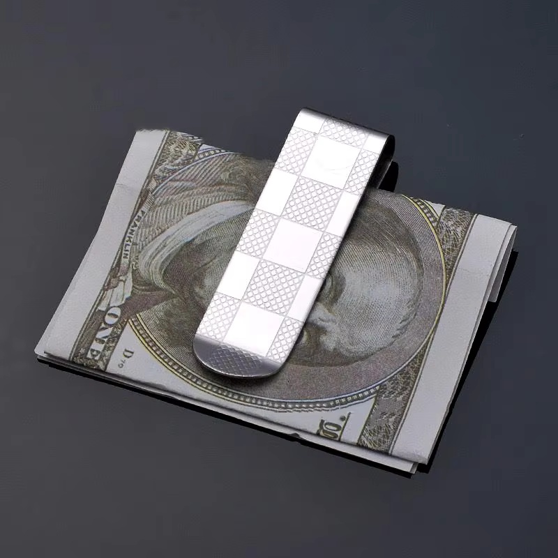 Aangepaste belettering 2 stijl - Money Clip Slim recensie en prijs